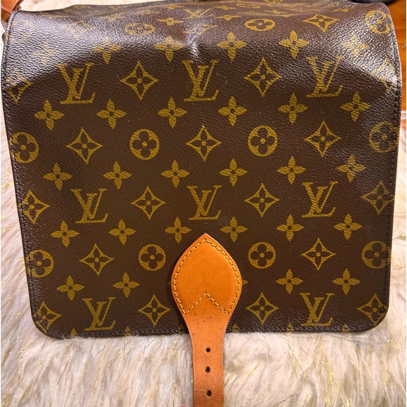 Louis Vuitton GM Cartouchiere sling Crossbag bag only - Picture 15 of 16